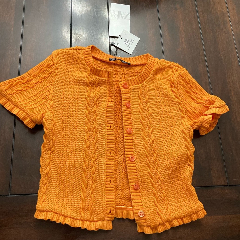 NWT . Brand New Never Worn Orange Zara Cardigan